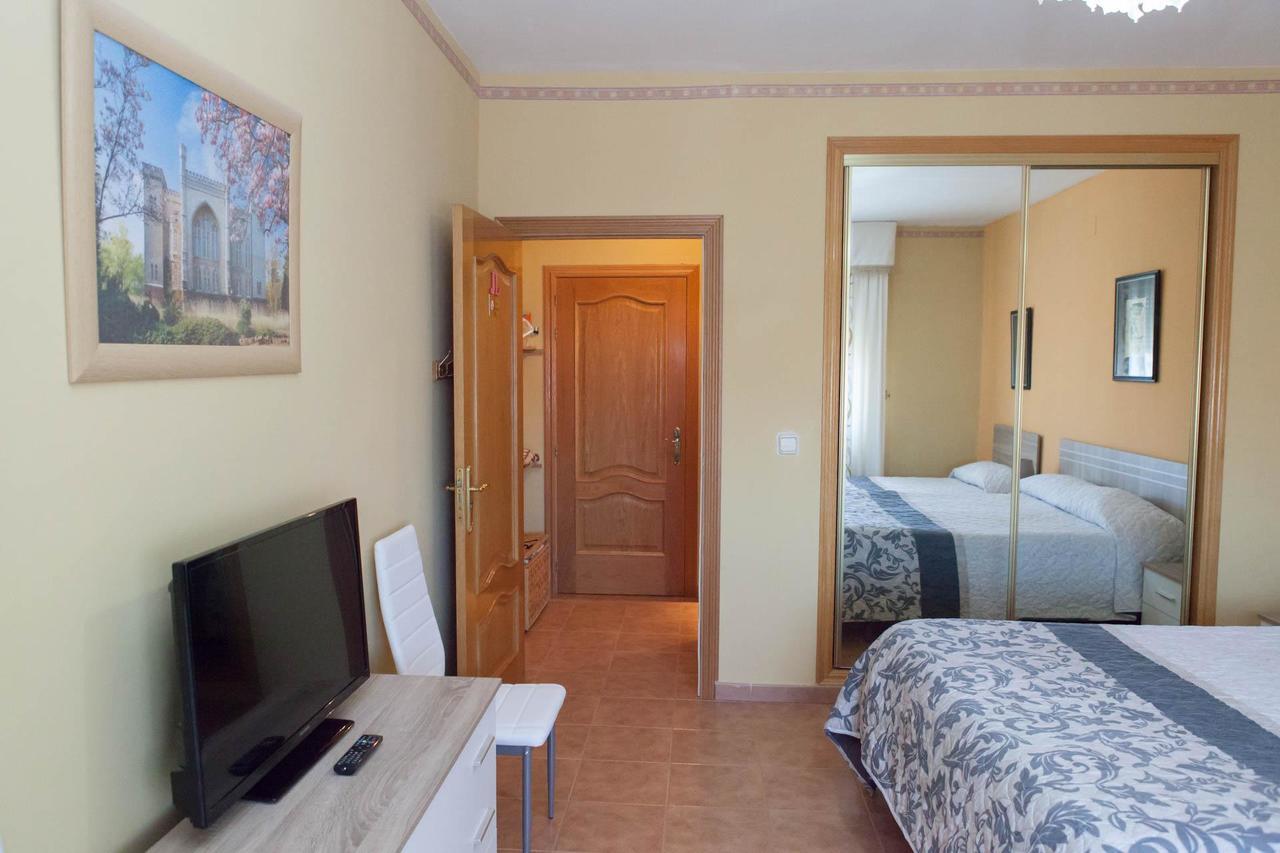 La Rosaleda De Orgaz Guest House Eksteriør bilde