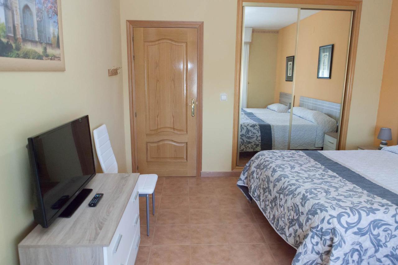 La Rosaleda De Orgaz Guest House Eksteriør bilde