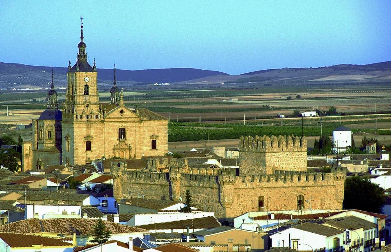 La Rosaleda De Orgaz Guest House Eksteriør bilde